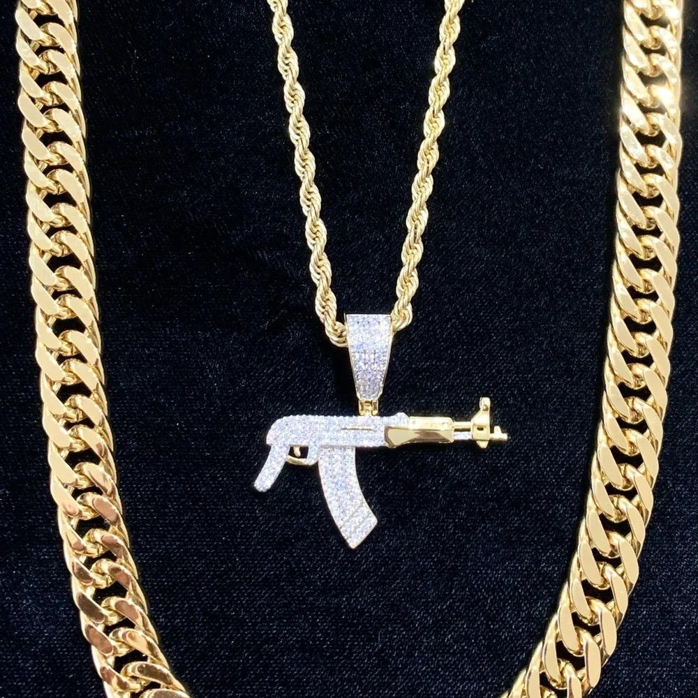 DE ROSSI NEW AK 47 PENDANT FULL LAB DIAMONDS 18K GOLD CHAIN MADE IN ITALY